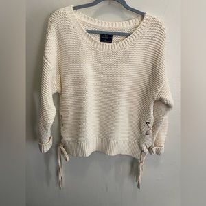 Abercrombie & Fitch Cream sweater with pink crossover stitching